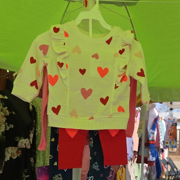 Cat & Jack Heart Print Set - Red and White - Picture 1 of 5